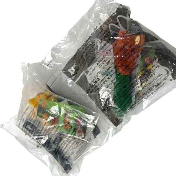 McDonald's‎ Disney's 2004 Lion King 1 1/2 - #1 Simba  #4 Pumba FFT1 - Picture 4 of 5